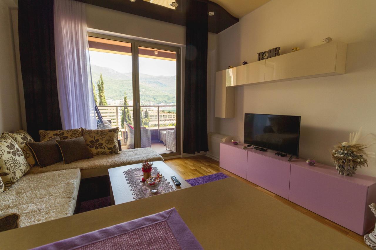 Lux Apartments Harmonia Budva Luaran gambar