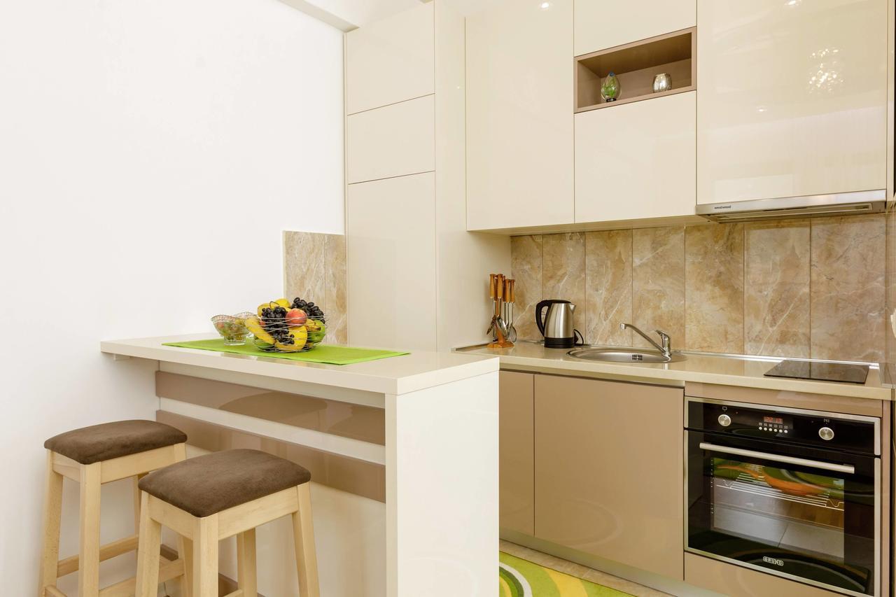 Lux Apartments Harmonia Budva Luaran gambar